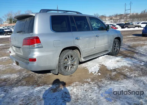 2013 Lexus Lx 570 z USA, uszkodzony, nr VIN JTJHY7AX6D4097426
